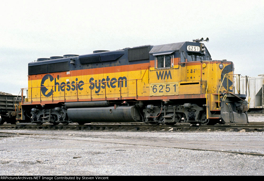 CSXT GP40-2 #6251. WM on cab, smaller faded CSXT too.